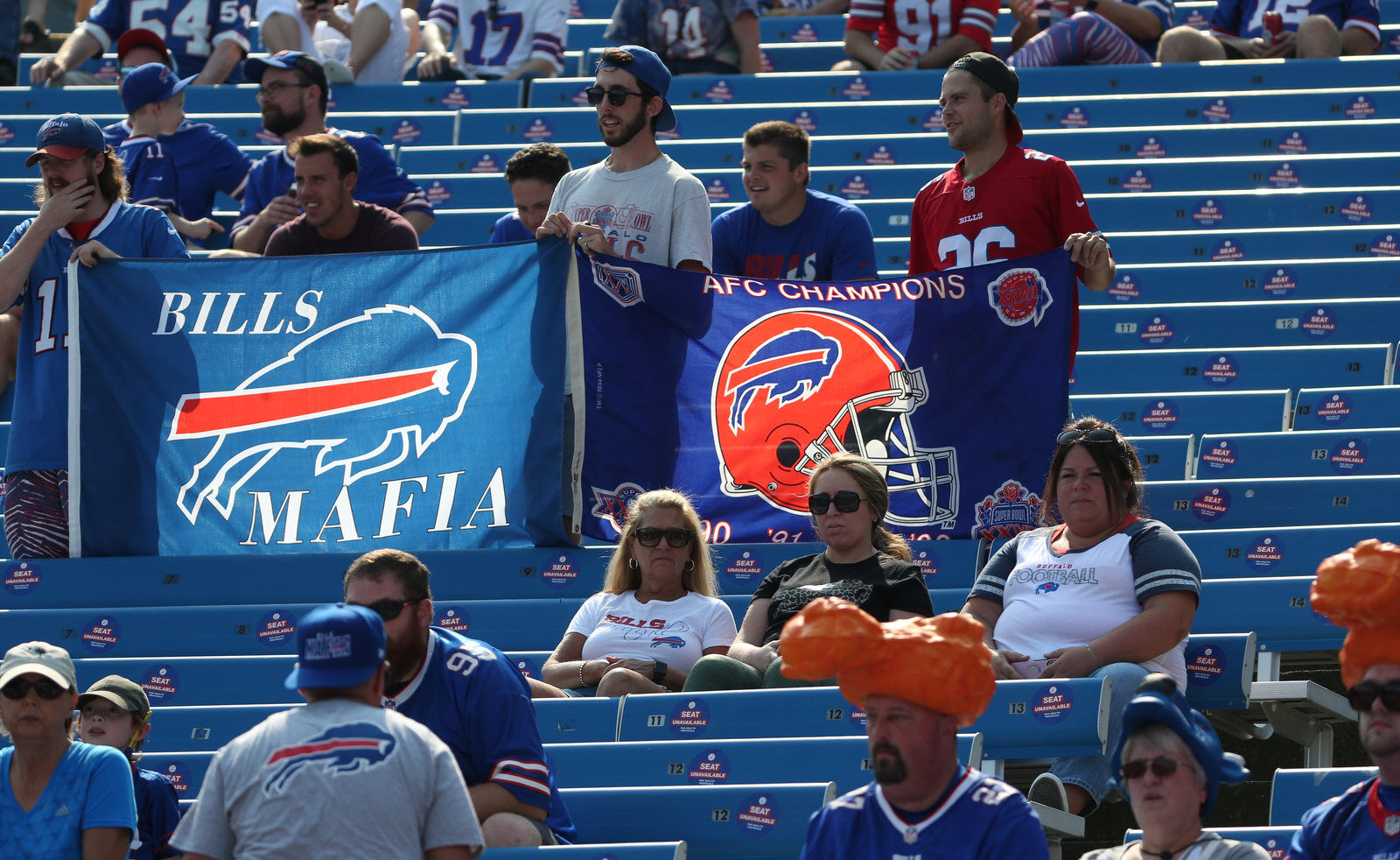 1019072894 McCoy Sports Buffalo Bills training camp